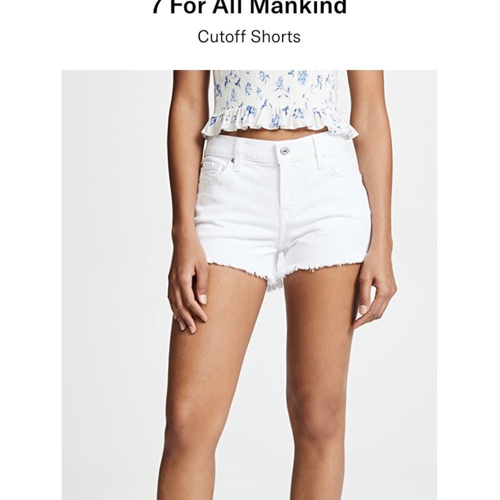 7 for all mankind shorts white cutoff  weekend short size 4 frayed ends